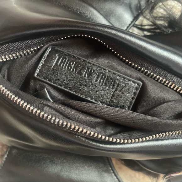 Dolls kill Trickz N Treatz Bat Backpack - Picture 5 of 5